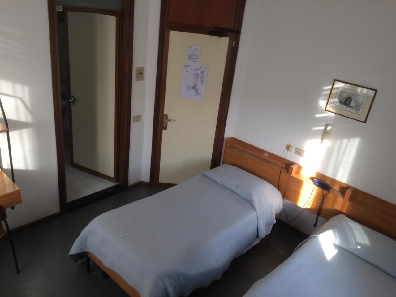 Hotel Casa per ferie Al Centro Belluno Exterior foto